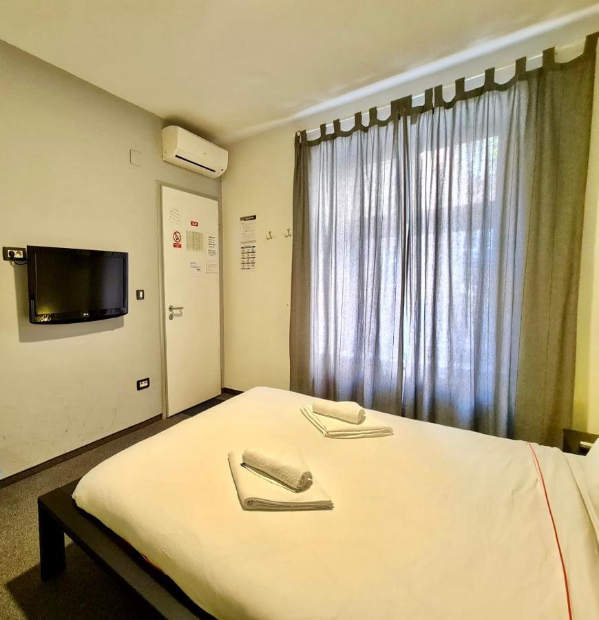 Himalayan Hostel Загреб Екстериор снимка