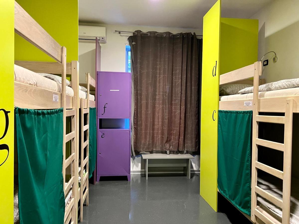 Himalayan Hostel Загреб Екстериор снимка
