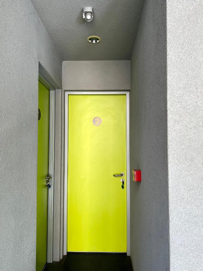 Himalayan Hostel Загреб Екстериор снимка