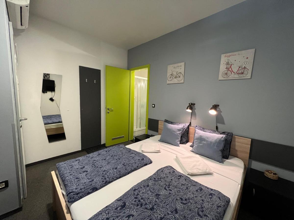 Himalayan Hostel Загреб Екстериор снимка