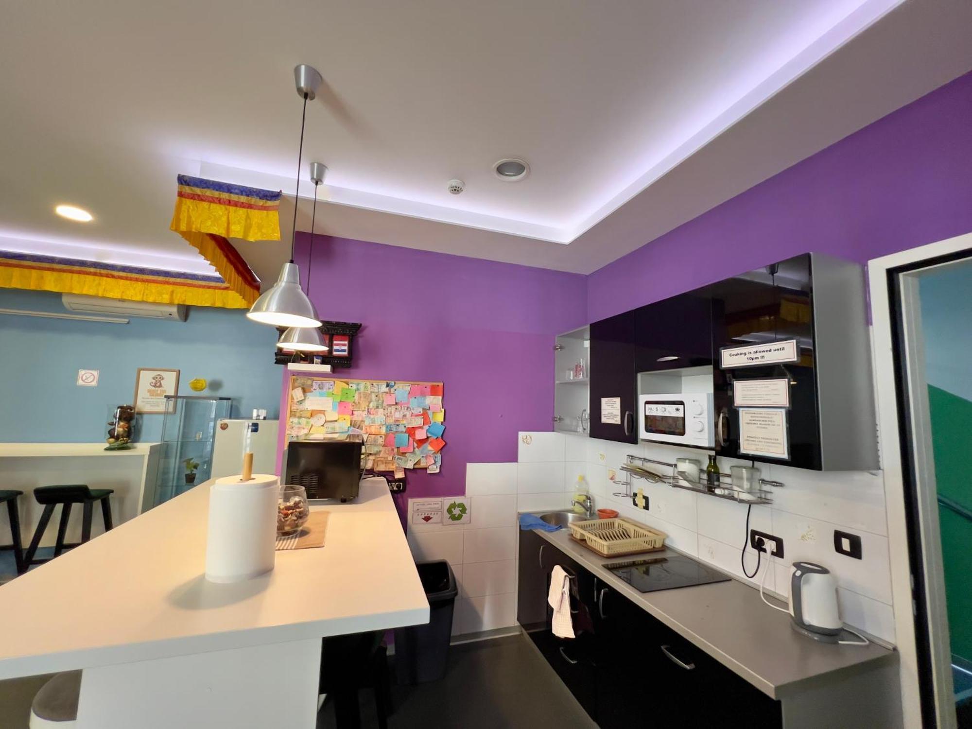 Himalayan Hostel Загреб Екстериор снимка