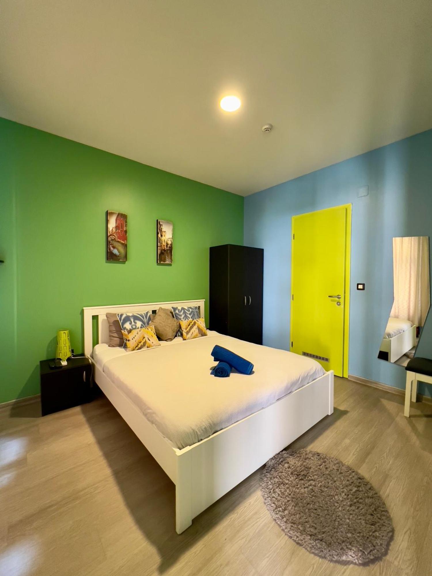 Himalayan Hostel Загреб Екстериор снимка