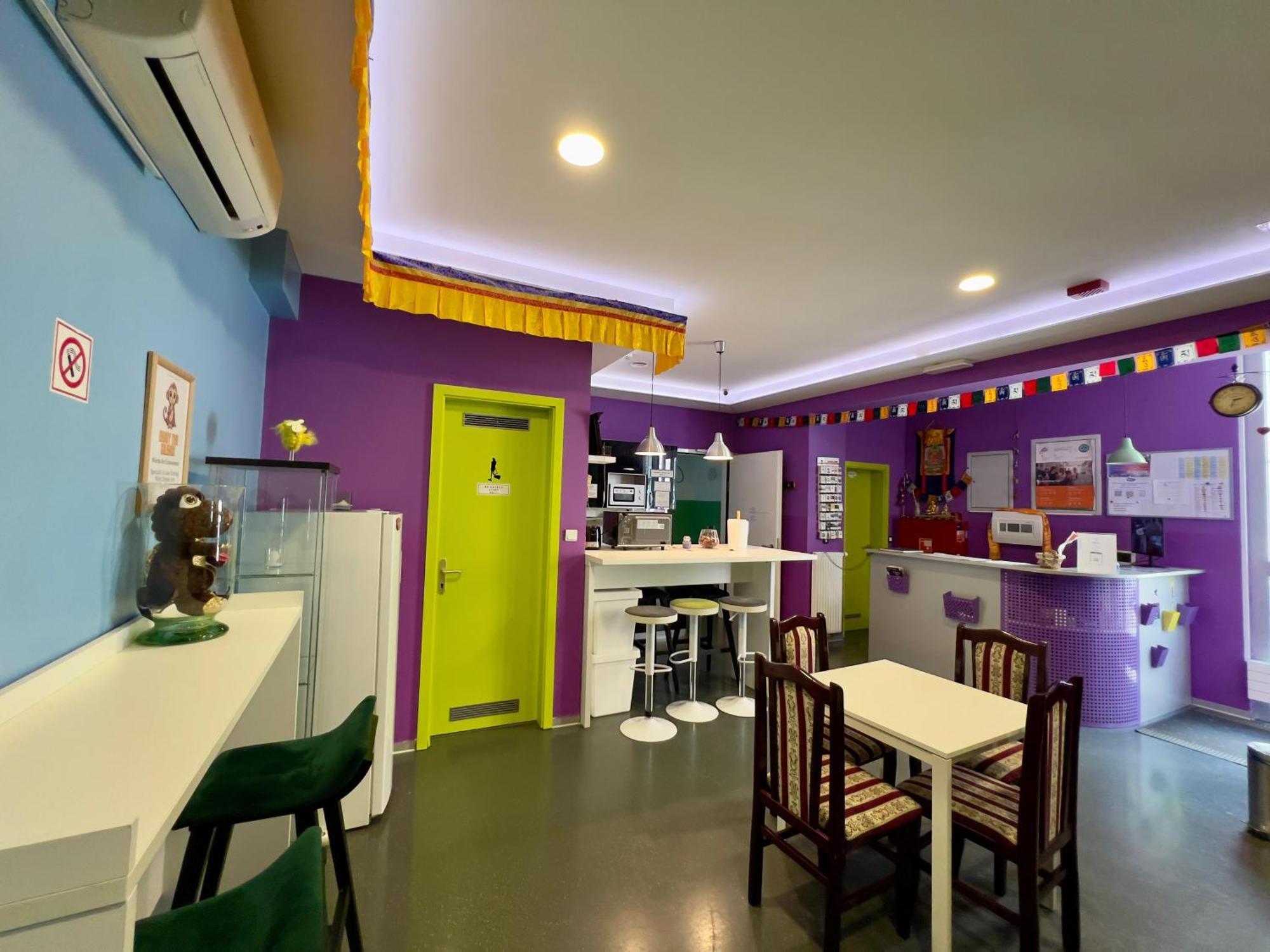 Himalayan Hostel Загреб Екстериор снимка